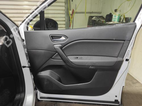 right-front-door-panel-renault-captur-ii-hf_-tce-130-hfmf-2020-12318800 main image