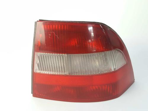 Used Right taillight OPEL VECTRA B (J96) 2.0 DI 16V (F19) (82 hp) 6443905