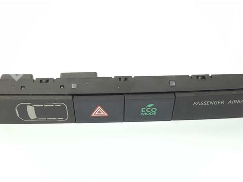 Warning switch MITSUBISHI OUTLANDER III (GG_W, GF_W, ZJ, ZL, ZK) 2.2 Di-D 4WD (GF6W) 8002B409 | C68233 1331200156