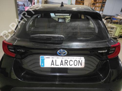 tailgate-toyota-yaris-_p21_-_pa1_-_ph1_-2020-34625858 main image