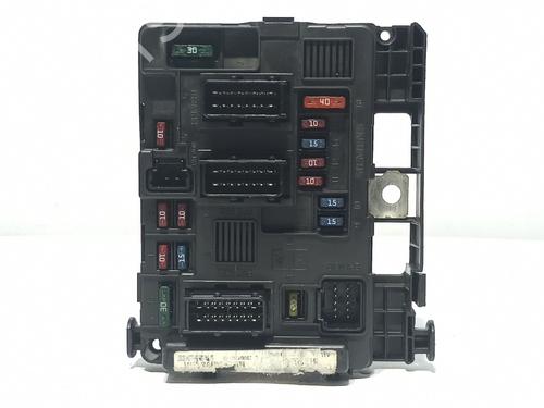 Used Fuse box PEUGEOT 206 Hatchback (2A/C) 1.4 HDi (69 hp) 13317865