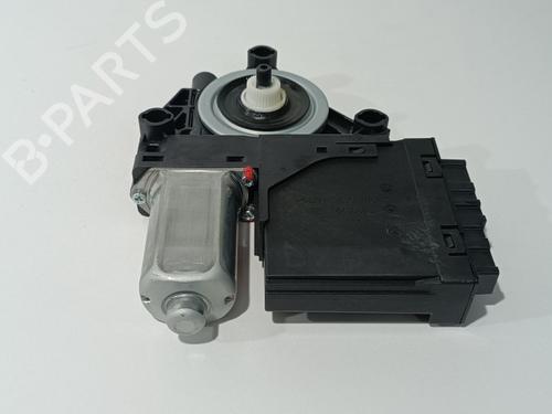 Right front window motor VOLVO V90 II Estate (235) B4 Mild-Hybrid | BP18330225E20 