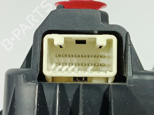 Interior roof light TOYOTA YARIS (_P21_, _PA1_, _PH1_) 1.5 Hybrid (MXPH10, MXPH11) | BP24945086I8