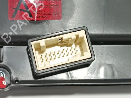 Instrument cluster PEUGEOT 208 II (UB_, UP_, UW_, UJ_) e-208 | BP20152135C47