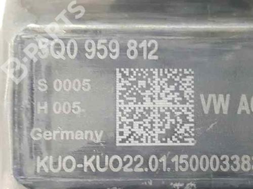 Right rear window motor VW GOLF VII (5G1, BQ1, BE1, BE2) 1.4 GTE Hybrid | BP5640510E22 