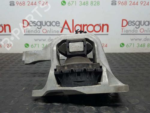Used Engine mount RENAULT MEGANE III Hatchback (BZ0/1_, B3_) 1.5 dCi (86 hp) 10263451