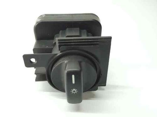 Used Headlight switch MERCEDES-BENZ B-CLASS Sports Tourer (W245) B 200 CDI (245.208) (140 hp) 2753932