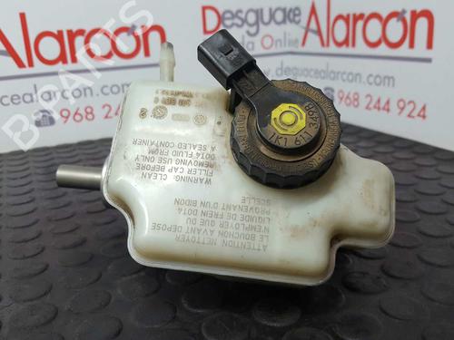 Brake master cylinder SEAT ALTEA (5P1) 1.9 TDI | BP2749311M77