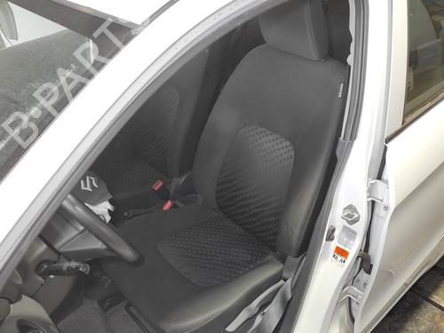 sedile-anteriore-sinistro-suzuki-celerio-lf-2014-24118923 main image