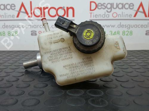 Brake master cylinder VW GOLF VI (5K1) 1.6 TDI | BP2729495M77