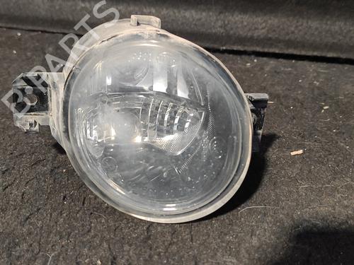 right-front-fog-light-nissan-pulsar-hatchback-c13-15-dci-2014-18837638 main image