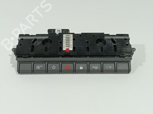 warning-switch-renault-captur-ii-hf_-2020-33952979 main image
