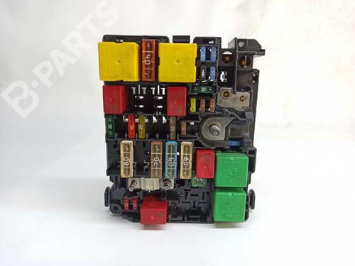 Fuse box PEUGEOT 208 I (CA_, CC_) 1.2 PureTech 82 | BP8529212E1 
