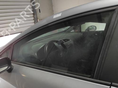 Front left door window SEAT LEON (1P1) 1.8 TSI BP26726246C18