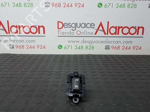 Used Switch RENAULT MEGANE III Hatchback (BZ0/1_, B3_) 1.9 dCi (BZ0N, BZ0J) (131 hp) 11730239
