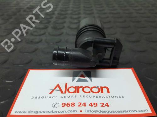 Washer pump CITROËN C5 III (RD_) 2.7 HDi (RDUHZJ) | BP14527575E24