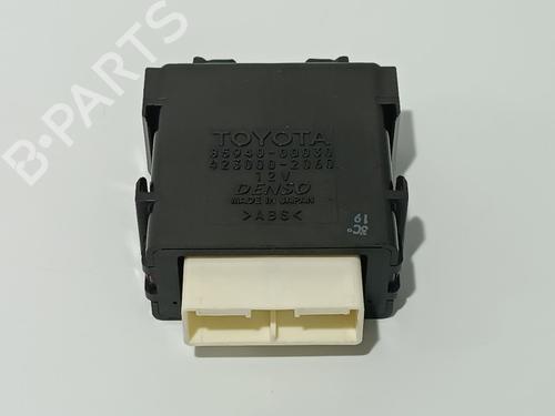 Elektronisk modul TOYOTA YARIS (_P13_) 1.5 Hybrid (NHP130_) (101 hp) 13707572