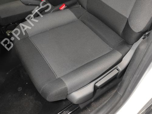 Left front seat CITROËN C3 AIRCROSS II (2R_, 2C_) 1.2 PureTech 110 (2RHNZB, 2RHNZW, 2RHNPX, 2RHNPJ) | BP21546822C15