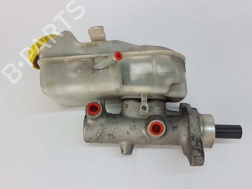 Bomba de freno VW TRANSPORTER T5 Bus (7HB, 7HJ, 7EB, 7EJ) [2003-2016]  5818740