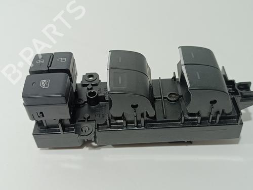 Left front window switch TOYOTA COROLLA Hatchback (_E21_, _EA1_, _EH1_) 1.8 Hybrid (ZWE211) | BP22684892I27 