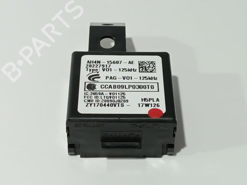 control-unit-land-rover-range-rover-evoque-l538-2011-2012-2013-2014-2015-2016-2017-2018-2019-36476998 main image