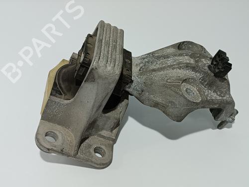 Used Engine mount RENAULT MEGANE III Coupe (DZ0/1_) 1.5 dCi (DZ09, DZ0D, DZ1F, DZ1G, DZ14, DZ29) (110 hp) 13251749