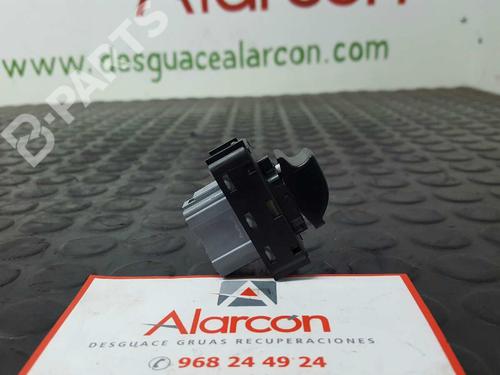 Right front window switch CITROËN C4 CACTUS 1.2 VTi 82 | BP2769729I26 