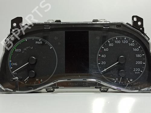 Used Instrument cluster TOYOTA YARIS (_P21_, _PA1_, _PH1_) 1.5 Hybrid (MXPH10, MXPH11) (116 hp) 17537996