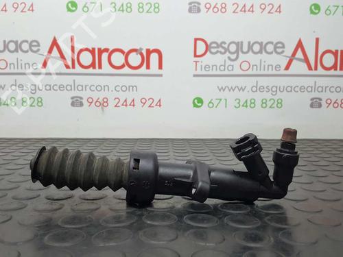 Used Clutch slave cylinder CITROËN BERLINGO MULTISPACE (B9) 1.6 HDi 90 (90 hp) 14530697
