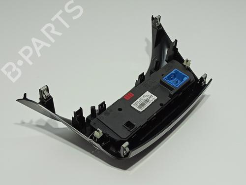 Climate control PEUGEOT 2008 I (CU_) 1.2 THP 130 / PureTech 130 | BP17079117I5 