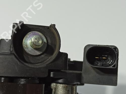 Generator BMW 3 (E46) 318 i (143 hp) 29442845