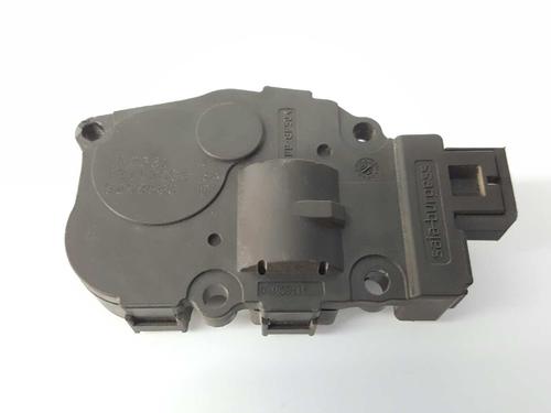 Module électronique BMW 1 (E81) 118 d (143 hp) 11387314