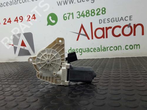 Portierruitmotor linksachter MERCEDES-BENZ B-CLASS Sports Tourer (W245) B 200 CDI (245.208) (140 hp) 2734375