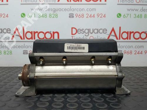 Used Passenger airbag MERCEDES-BENZ M-CLASS (W163) ML 320 (163.154) (218 hp) 2735888