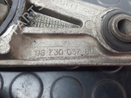 Engine mount CITROËN C3 Picasso (SH_) 1.6 HDI 90 | BP10263563M89