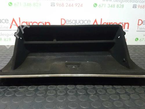 Boîte à gants CHRYSLER 300C (LX, LE) 3.0 CRD | BP2753579C95