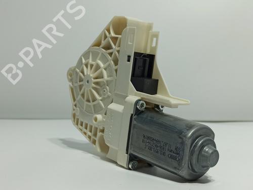 Used Left front window motor AUDI A1 (8X1, 8XK) 1.6 TDI (90 hp) 12847075