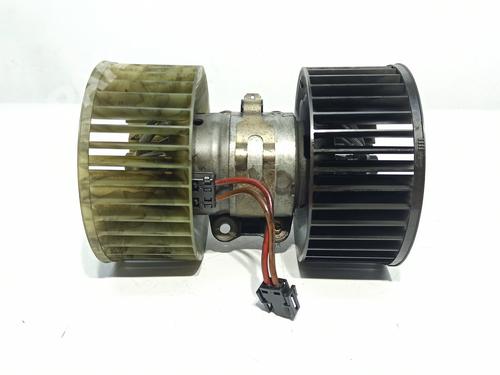Used Heater blower motor BMW 3 (E46) 320 d (136 hp) 11944864