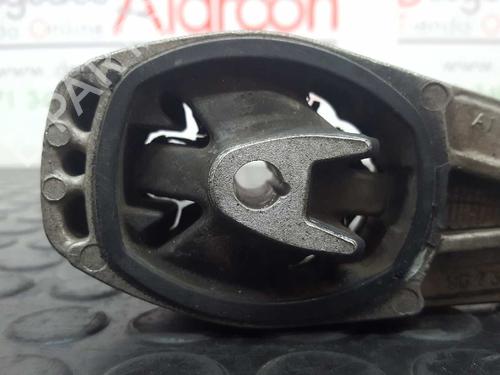 Engine mount CITROËN C3 Picasso (SH_) 1.6 HDI 90 | BP10263563M89