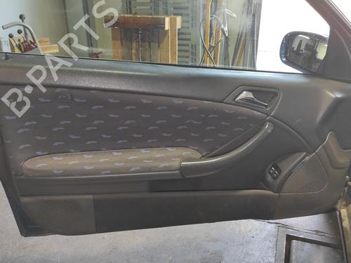 Used Front left panel Front left panel MERCEDES-BENZ C-CLASS (W203) C 220 CDI (203.006, 203.008) (143 hp) 38543431 38543431