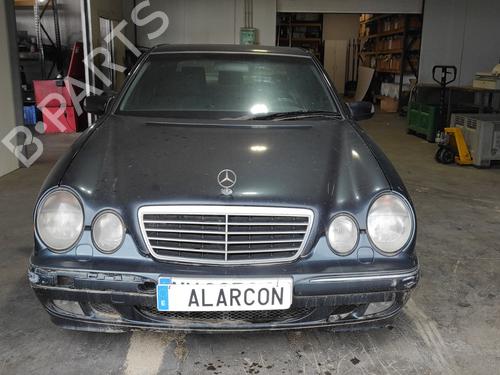 Brugte MERCEDES-BENZ E-CLASS (W210)  E 270 CDI (210.016)  4684923