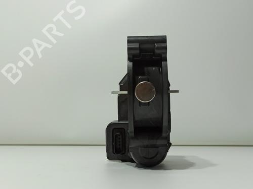 Throttle body MERCEDES-BENZ GLA-CLASS (X156) GLA 200 CDI / d (156.908) | BP21523299M82 