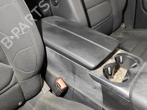 armrest-center-console-citroen-c5-aircross-a_-2018-27471197 main image