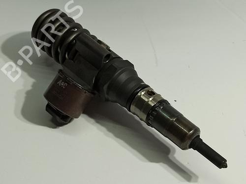 Used Injector SEAT LEON (1P1) 2.0 TDI 16V (140 hp) 30798522