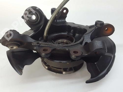 Used Left rear steering knuckle BMW 1 (F21) 118 d (150 hp) 5882652