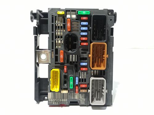 Fuse box PEUGEOT PARTNER Tepee  | BP31828904E1 