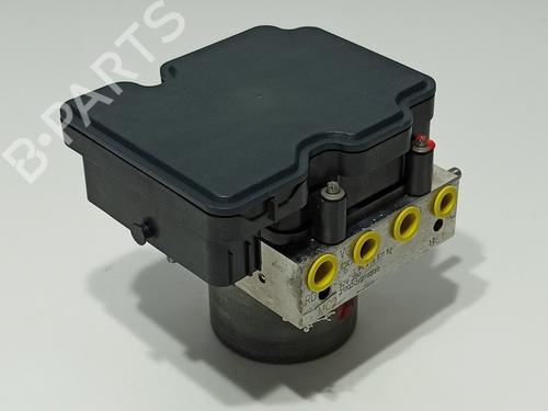 Used ABS pump PEUGEOT 3008 II SUV (MC_, MR_, MJ_, M4_) 1.5 BlueHDi 130 (131 hp) 28802697