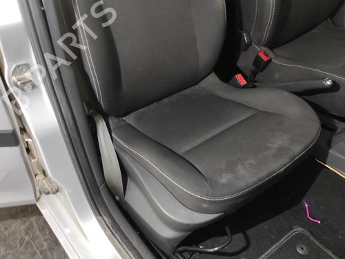 Right front seat RENAULT CLIO III (BR0/1, CR0/1) 1.5 dCi | BP24534409C16