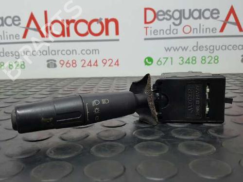 Used Steering column stalk PEUGEOT 306 Hatchback (7A, 7C, N3, N5) 1.9 D (69 hp) 2734186