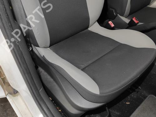 Right front seat RENAULT CLIO III (BR0/1, CR0/1) 1.2 16V (BR02, BR0J, BR11, CR02, CR0J, CR11) | BP26591066C16